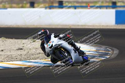 media/Jun-07-2025-TrackDaz (Sat) [[4413525952]]/A Group/1pm (Turn 1)/